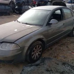 🚗 DESPIECE VOLKSWAGEN PASSAT 3C2 BERLINA 2005 – MOTOR 1.9 TDI